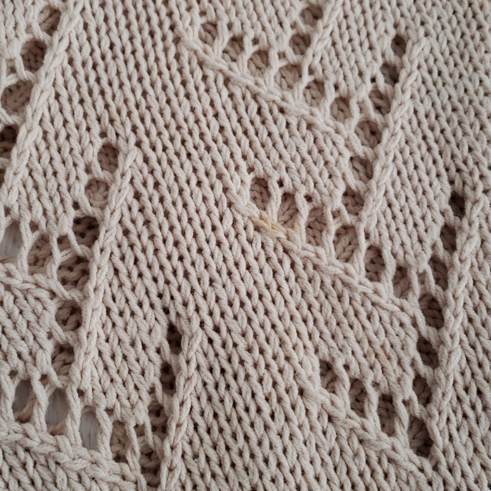 *SOLD* Cropped Caplet Style Sweater - Picture 3 of 3